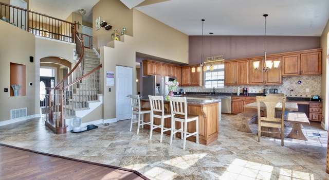 Photo of 6605 Majestic Way, Carpentersville, IL 60110