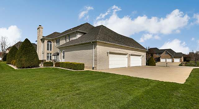 Photo of 24557 Royal Portrush Dr, Naperville, IL 60564