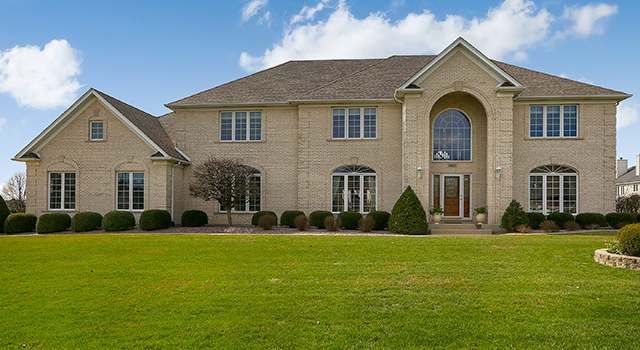 Photo of 24557 Royal Portrush Dr, Naperville, IL 60564