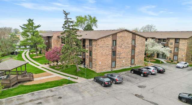 Photo of 7501 175th St #21, Tinley Park, IL 60477