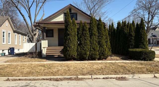 Photo of 229 Moseley St, Elgin, IL 60123