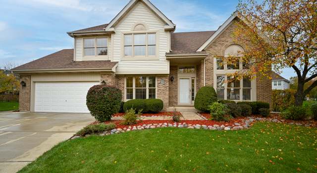 Photo of 52 Nicolette Ave, Schaumburg, IL 60173