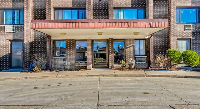 Photo of 4623 N Chester Ave #302, Chicago, IL 60656