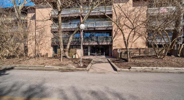Photo of 5500 Hillcrest Ln Unit PF, Lisle, IL 60532