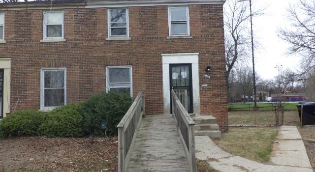 Photo of 2523 E 97th Pl, Chicago, IL 60617