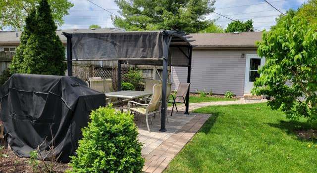 Photo of 225 Hemlock Ave, Romeoville, IL 60446