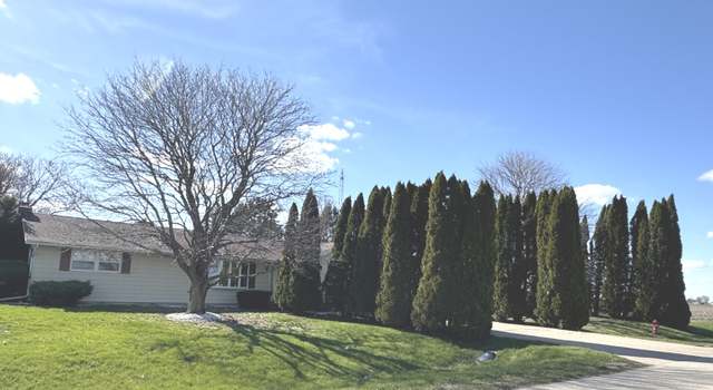 Photo of 402 N Front St, Sublette, IL 61367