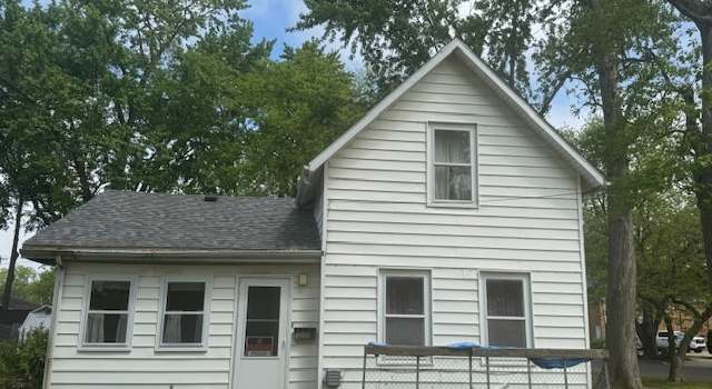 Photo of 303 W Prairie St, Pontiac, IL 61764