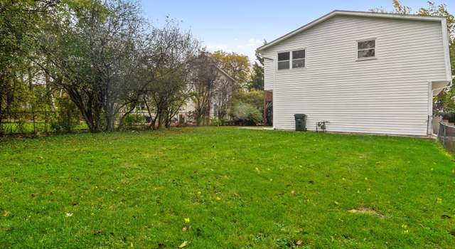 Photo of 1065 N Smith St, Palatine, IL 60067
