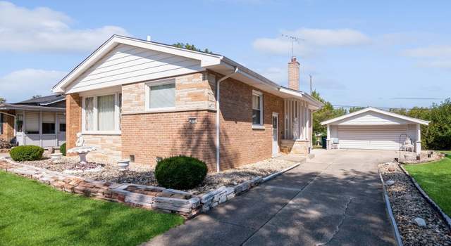 Photo of 275 Spruce Ln, Chicago Heights, IL 60411