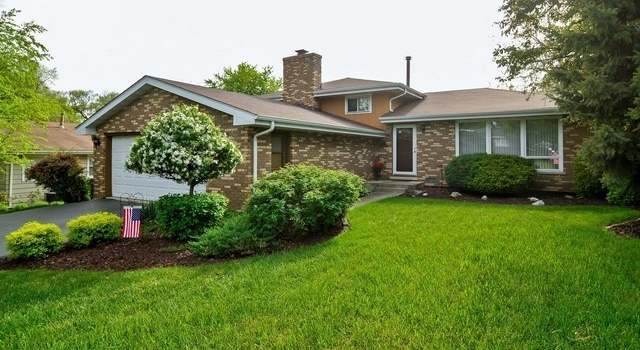 Photo of 628 N Locust St, Frankfort, IL 60423