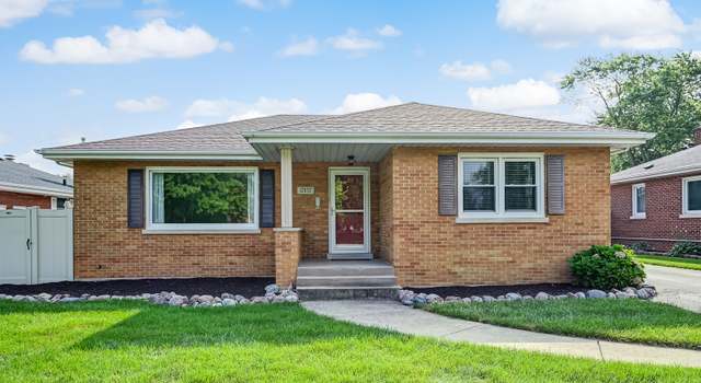Property at 17157 69th Ave, Tinley Park, IL 60477, 4 beds, 2 baths
