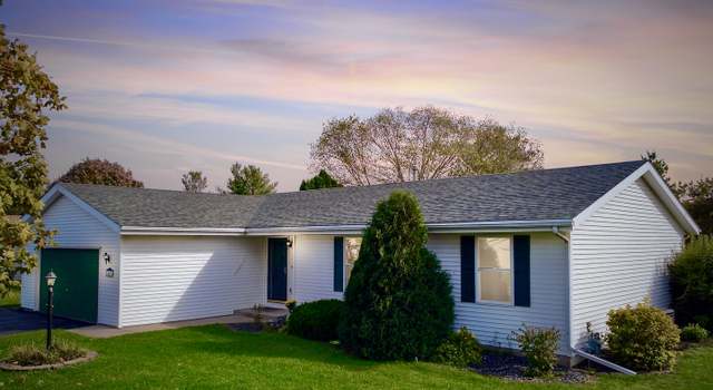 Photo of 14801 Misty Meadow Ln, South Beloit, IL 61080