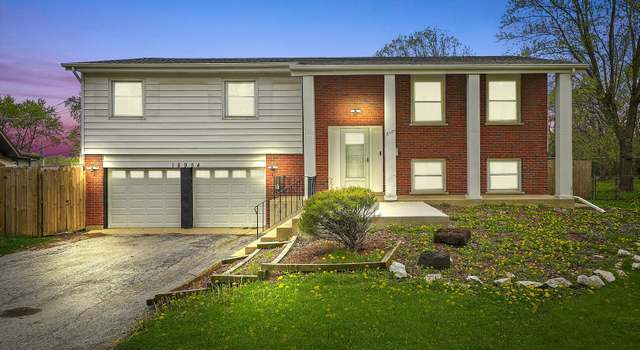 Photo of 18954 Boulder Ct, Homewood, IL 60430