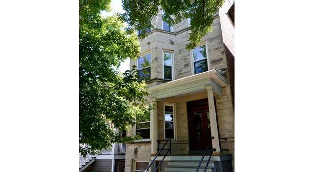 Photo of 1839 W Warner Ave, Chicago, IL 60613