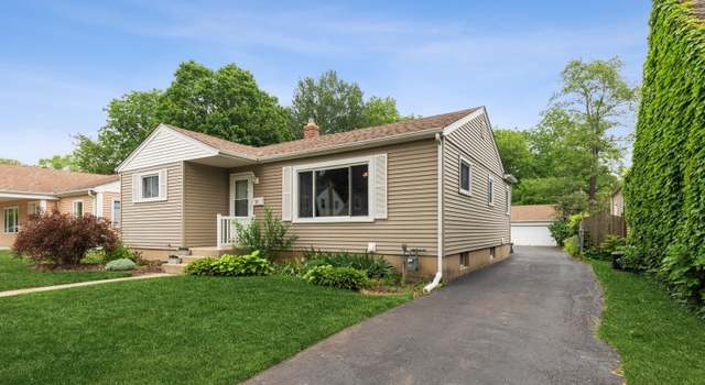 402 E Park St Mundelein Il Mls Redfin