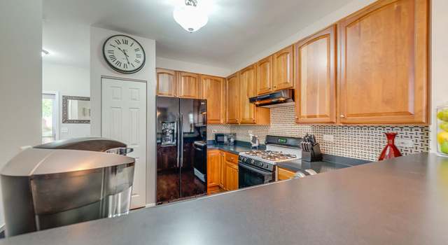 Photo of 2467 Oneida Ln #2467, Naperville, IL 60563