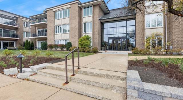 Photo of 1 Oak Brook Club Dr Unit B104, Oak Brook, IL 60523