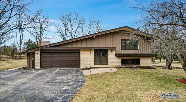 Property at 25950 W Hippler Rd, Barrington, IL 60010, 5 beds, 4 baths