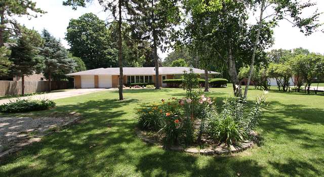 Photo of 14521 S Naperville Rd, Plainfield, IL 60544