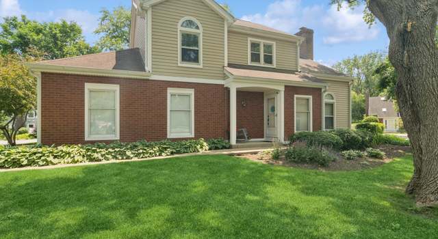 Property at 54 S Stonington Dr #92, Palatine, IL 60074, 2 beds, 2 baths