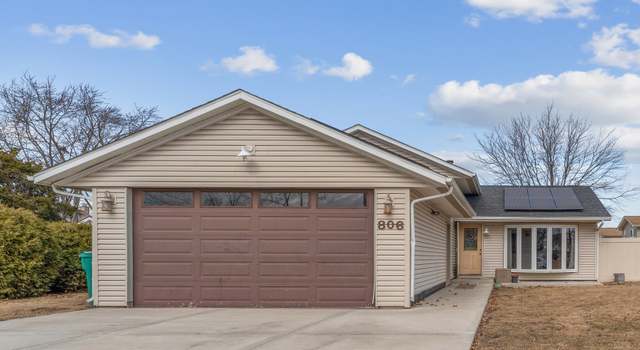 Photo of 806 Murphy Dr, Romeoville, IL 60446