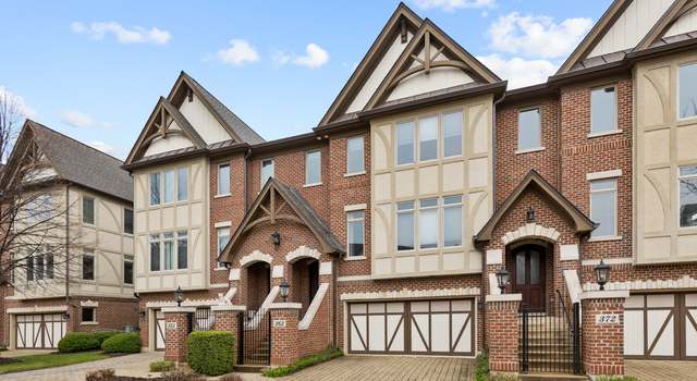 Photo of 362 Brownstone Dr #362, St. Charles, IL 60174