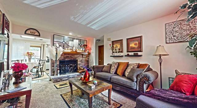 Photo of 1804 Oliver Dr #8, Urbana, IL 61802
