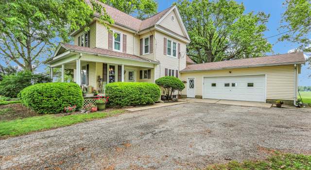 Photo of 2385 County Road 1550, Saint Joseph, IL 61873