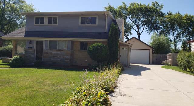 Photo of 8431 Crain St, Niles, IL 60714