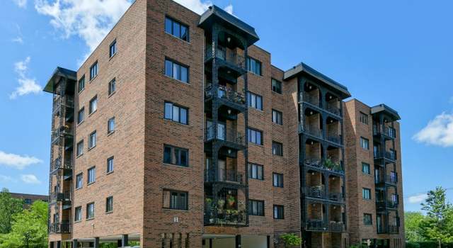 Photo of 9395 Landings Ln #406, Des Plaines, IL 60016