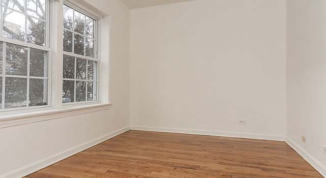 Photo of 737 Dobson St Unit 1S, Evanston, IL 60202