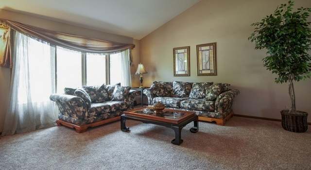 Photo of 17206 Inverness Dr, Tinley Park, IL 60487