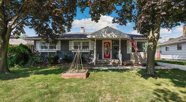 Photo of 8154 Kooy Dr, Munster, IN 46321