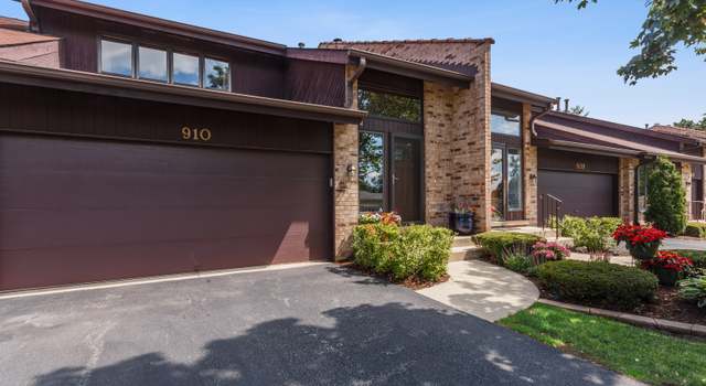 Photo of 910 W 57TH St, La Grange Highlands, IL 60525