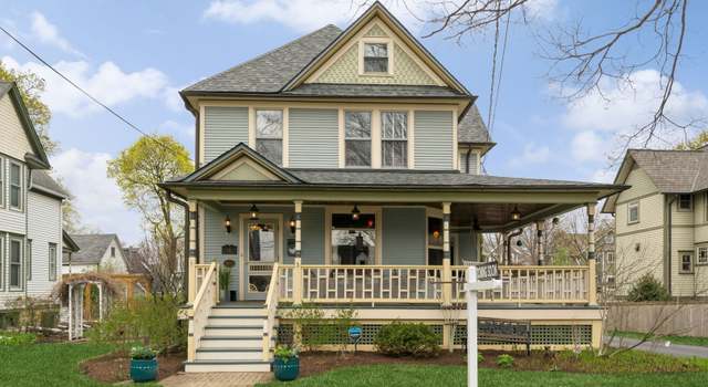 Photo of 321 E Union Ave, Wheaton, IL 60187