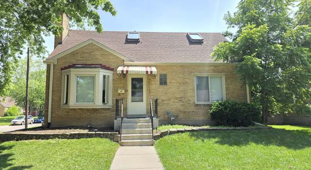 Photo of 1115 Glenwood Ave, Waukegan, IL 60085