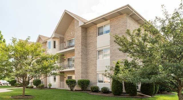 Photo of 5311 W Mint Julip Dr #102, Alsip, IL 60803