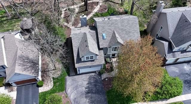 Photo of 718 Barberry Trl, Fox River Grove, IL 60021