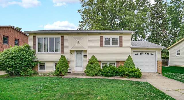 Photo of 5826 Edward Dr, Oak Forest, IL 60452