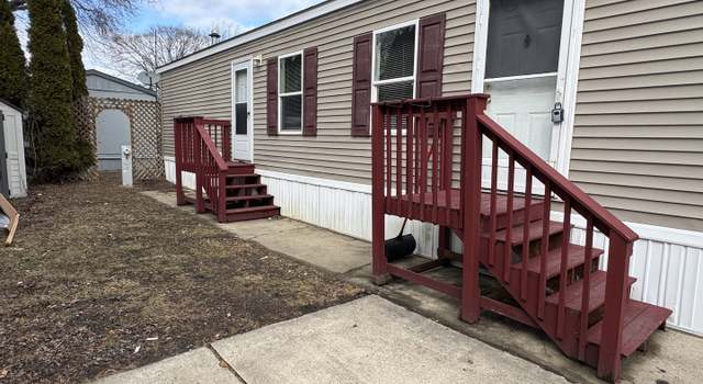 Photo of 38455 N Sheridan Rd #742, Beach Park, IL 60087