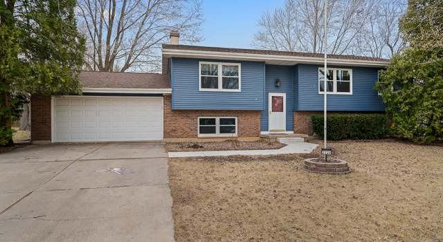 Photo of 2720 Lynnville Ct, Lindenwood, IL 61049