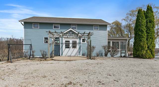 Photo of 9602 Wright Rd, Harvard, IL 60033
