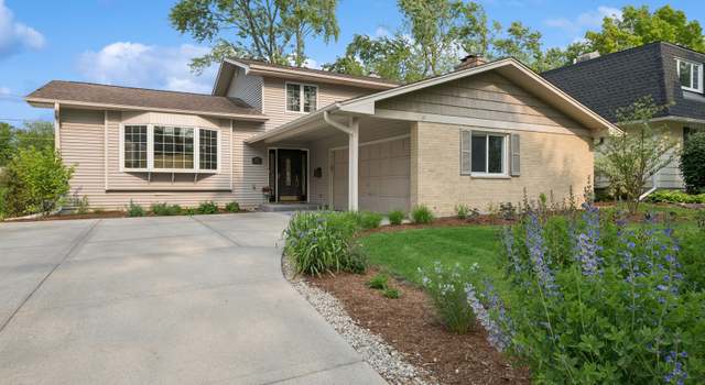 Photo of 1407 N Dunton Ave, Arlington Heights, IL 60004