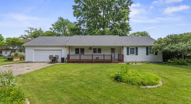 Photo of 103 Taylor Ct, Catlin, IL 61817