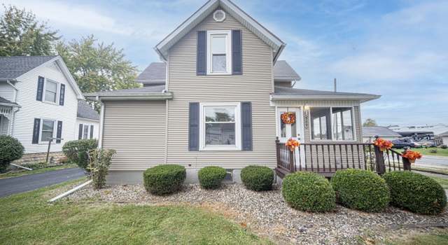 Photo of 309 W Beaver St, Saint Anne, IL 60964