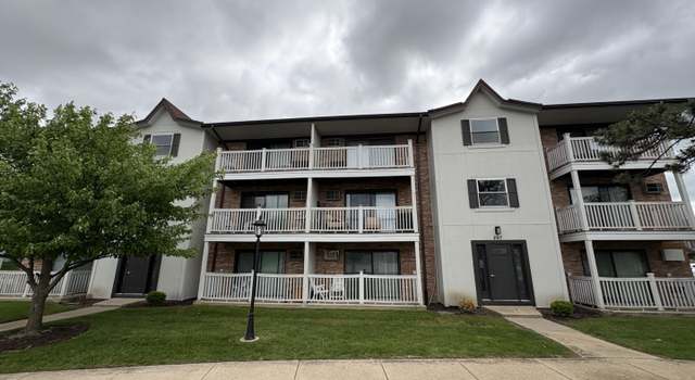 Photo of 297 Gregory St #12, Aurora, IL 60504