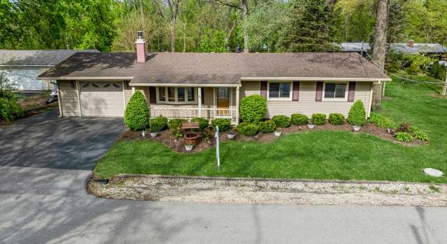 Photo of 24 Eastwood Ave, Port Barrington, IL 60010