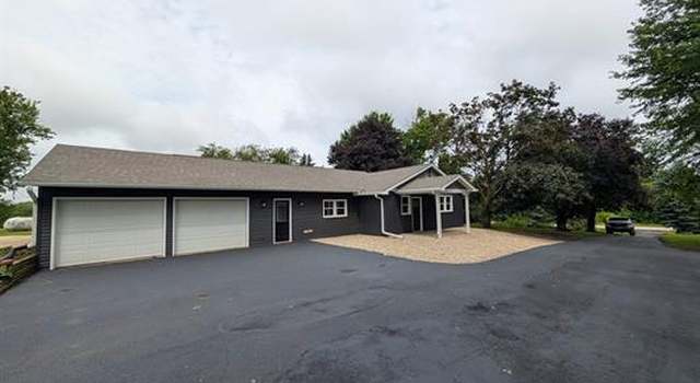 Photo of 14202 Fritz Rd, Durand, IL 61024