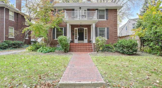 Photo of 1105 S Busey Ave, Urbana, IL 61801